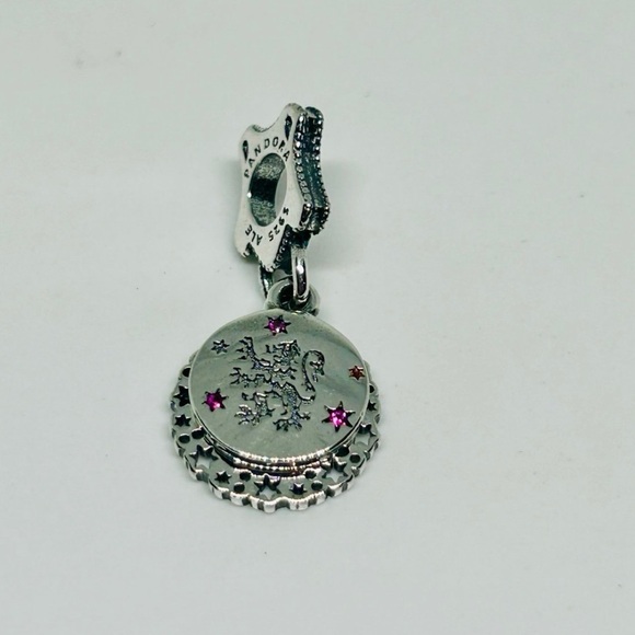Brand New Retired Pandora x Harry Potter Gryffindor Dangle - Picture 5 of 16